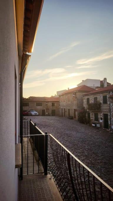Freixo de Numao Casa Da Pracaヴィラ エクステリア 写真